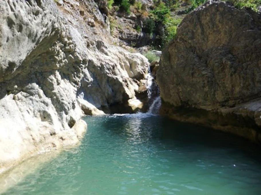 Gite Le Chaudron 1 A 7Pers Avec Piscine Villa Montclar-sur-Gervanne Esterno foto